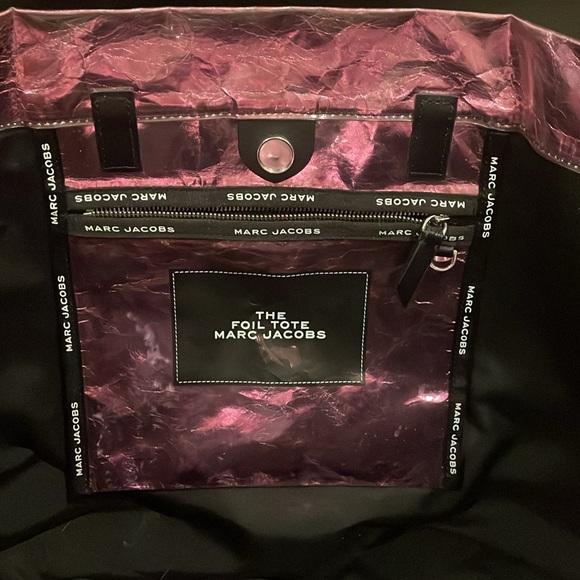 Marc Jacob’s foil tote (large) - Picture 8 of 12